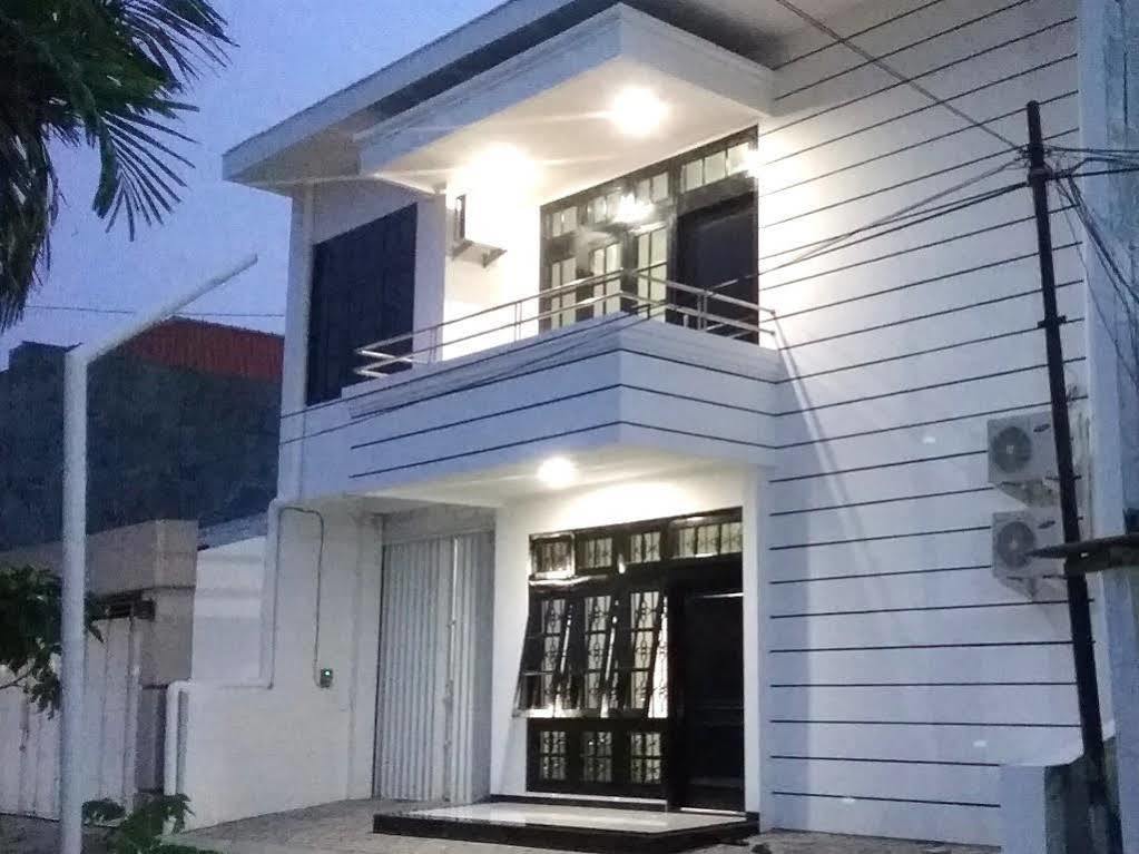 Mess Inn Σεμαράνγκ Εξωτερικό φωτογραφία